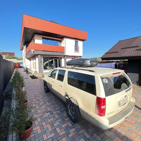 Mongu Hotel Karakol Ngoại thất bức ảnh